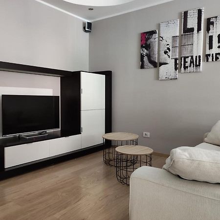 Ferienwohnung Qu4Ttro Riva del Garda Exterior foto